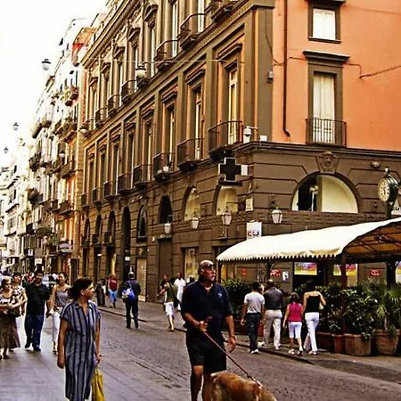 Nonna Fara Naples