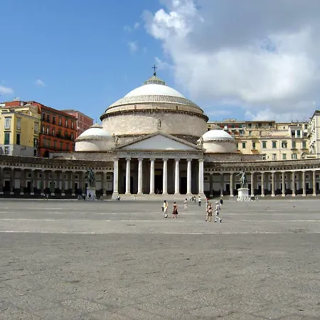 Nonna Fara * Naples